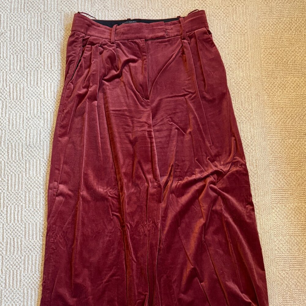 Banana Republic Women's Red Velvet Slacks
